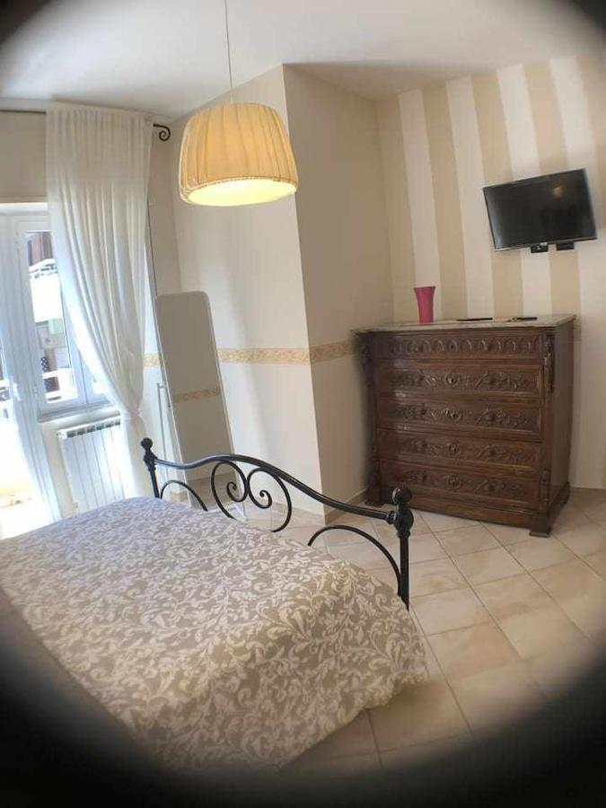 Appartamento Sul Porto Nettuno Exterior foto